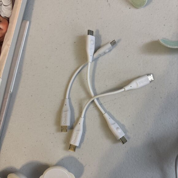 Owlet Smart Sock 2 Baby Monitor 0-18 Months Heart Rate Oxygen Lot Of 2 Untested - Picture 6 of 14